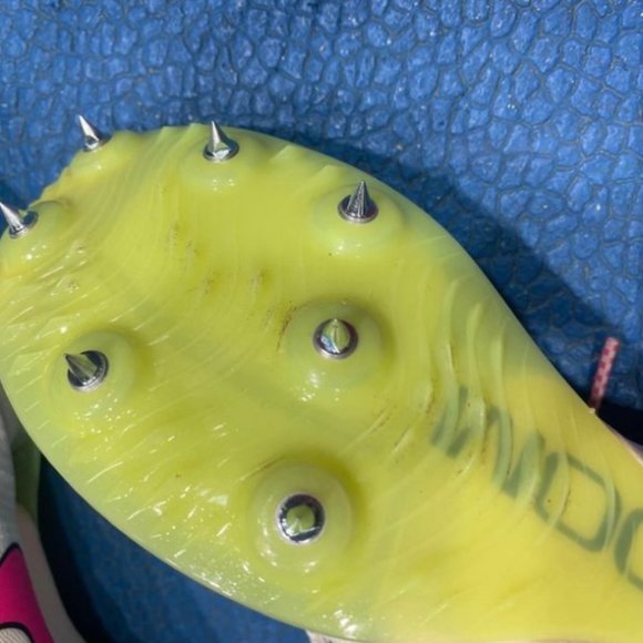 Nike Maxfly track and field sprinting spikes - Picture 4 of 5